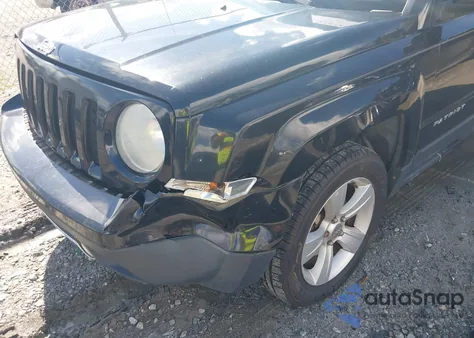 2014 Jeep Patriot Limited из США, поврежденный, VIN 1C4NJPCB0ED660581